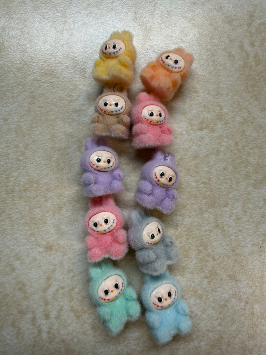 Mini Labubu